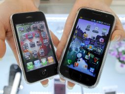 Las similitudes entre los ''gadgets'' de Samsung y Apple son muy notorias. AFP  /