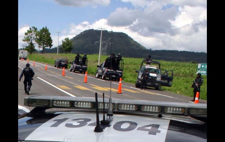 Elementos del Operativo Guerrero Seguro reforzaráa la vigilancia entre Guerrero y Michoacán. ARCHIVO  /