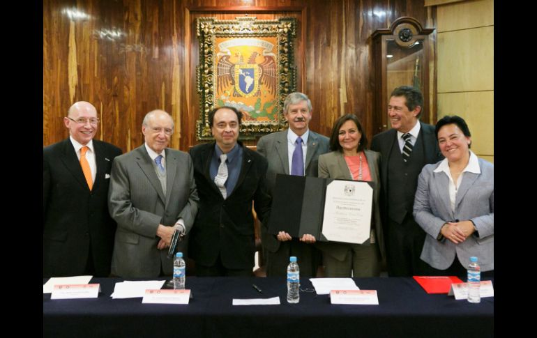 La cantidad aportada por la Fundación Coca-Cola hacia el proyecto suma un total de 8 millones 130 mil pesos desde 2008. ID  /