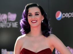 Katy Perry ya había sido captada con Robert antes de que ella se casara con Russell Brand. ARCHIVO  /