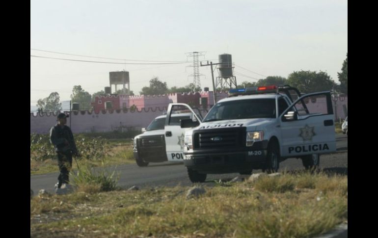 En Ixtlahuacán para atender a los 41 mil habitantes sólo hay 90 elementos que se trasladan en 10 unidades. ARCHIVO  /