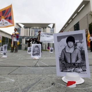 Se inmolan dos jóvenes tibetanos en protesta contra ocupación China