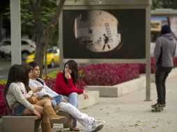 Paseo Chapultepec será el escenario donde se compartirán con demás poetas jaliscienses, textos originales. ARCHIVO  /