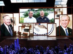 La Convención Republicana homenajeó con un video a los expresidentes George H. W. Bush y a su hijo. REUTERS  /