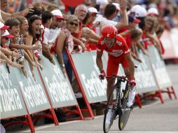 ''Purito'' momentos antes de ganar la décima segunda etapa de la carrera. REUTERS  /