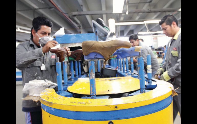 EQUIDAD. Los zapateros mexicanos buscan proteger esa industria de las prácticas de los zapateros de otros paises.  /