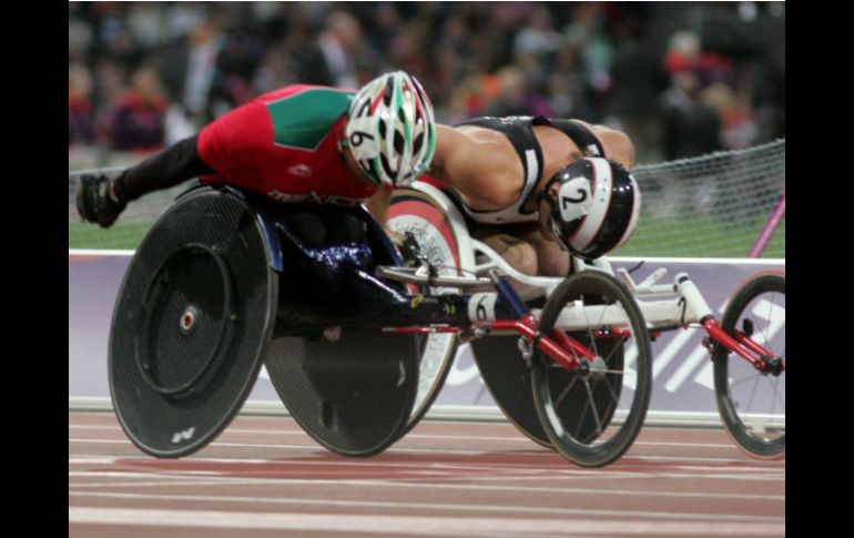 Gordián Martínez logró un tiempo de 11:32.27,  suficiente para avanzar a la gran final. ESPECIAL  /