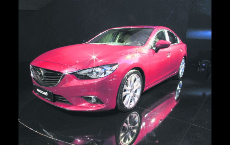 Mazda 6. Este es el nuevo aspecto de un auto que pretende “revolucionar” su segmento.  /