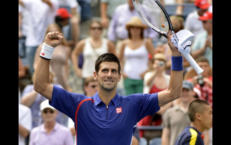 Tan sólo bastó una hora y 39 minutos para que Novak Djokovic concretara su pase a la ronda de los 16 mejores. AFP  /