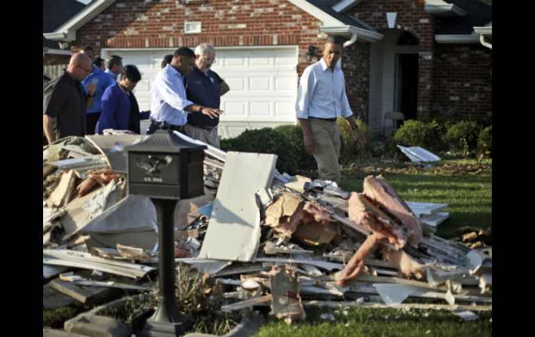 El presidente de Estados Unidos, Barack Obama, en una visita a las áreas afectadas de Luisiana por 'Isaac'. AFP  /