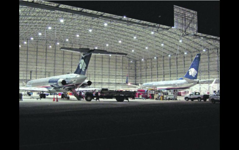 Emprenden vuelo. Aeroméxico y  Delta Air Lines, invertirán 40 millones de dólares a la terminal aérea de Querétaro. ESPECIAL  /