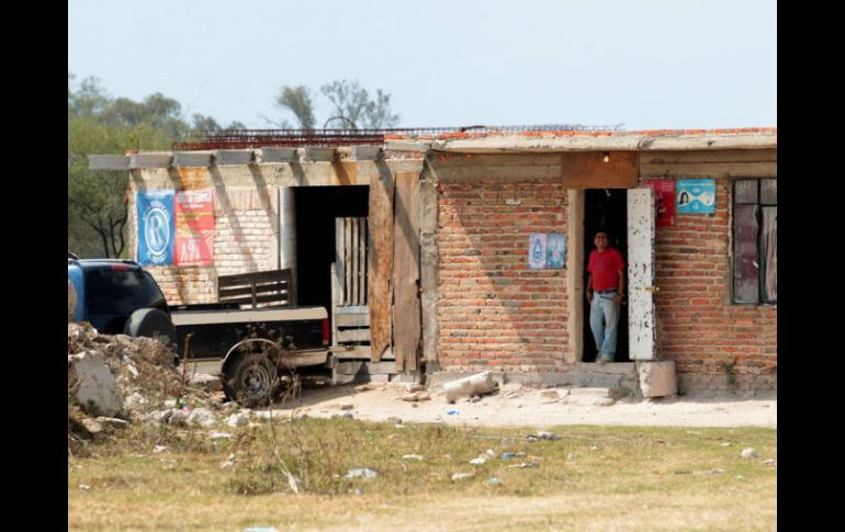 Mientras no haya lluvias constantes, personas que habitan en asentamientos irregulares dentro de El Ahogado no están en riesgo. ARCHIVO  /