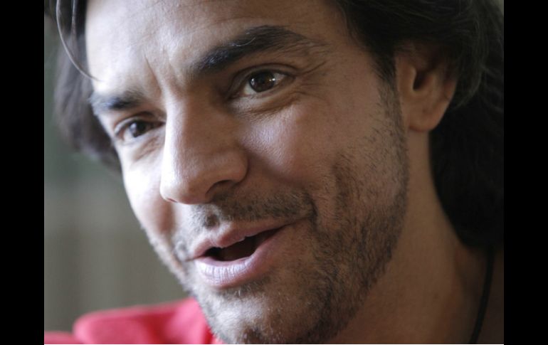 El comediante y productor Eugenio Derbez desmintió que su esposa, la actriz y cantante Alessandra Rosaldo esté embarazada. ARCHIVO  /