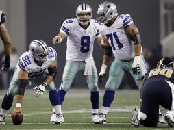 Tony Romo (9) espera tener un buen inicio con los Vaqueros de Dallas ante los campeones de la NFL. AP  /