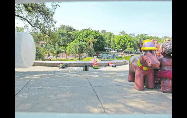 OBRAS EN SUSPENSIÓN. Aspecto actual del Parque Rehilete,clausurado el 4 de abril por la Dirección de Inspección y Vigilancia tapatía  /