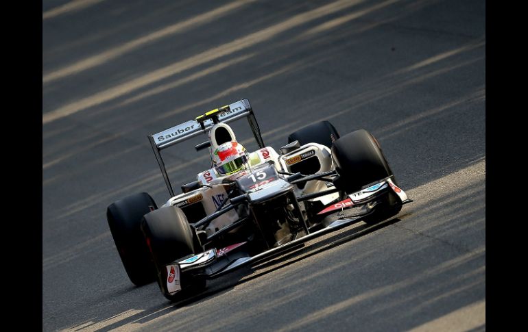 El piloto mexicano de Fórmula Uno, Sergio Pérez, de Sauber, durante los libres en el circuito de Monza. EFE  /