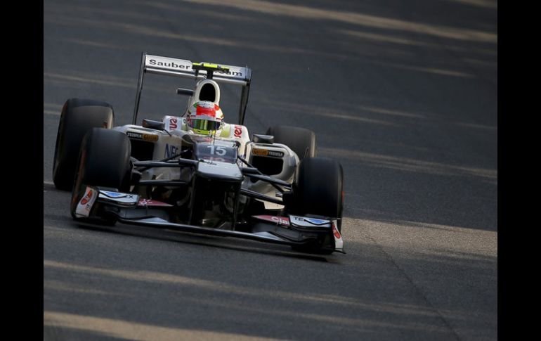 Sergio Pérez espera mejorar el desempeño del Sauber. EFE  /