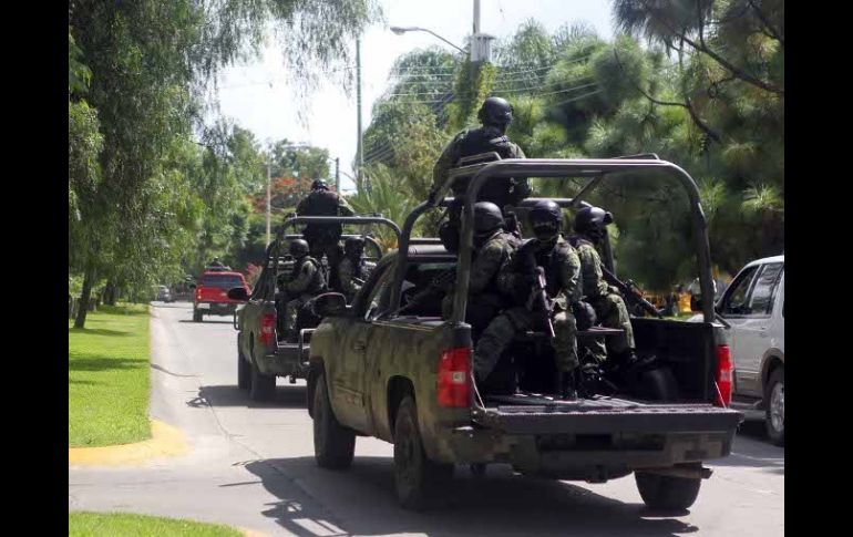 Militares realizaron ayer un operativo en la metrópoli. ARCHIVO  /