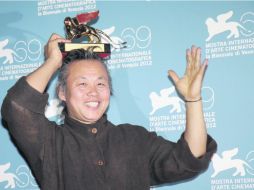 Kim Ki-duk, feliz por el reconocimiento. REUTERS  /