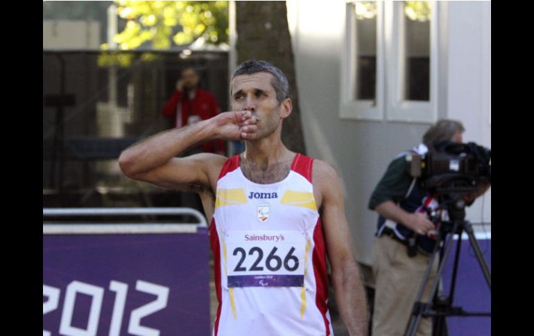 El atleta paralímpico español Alberto Suárez se proclamó campeón paralímpico de maratón. EFE  /