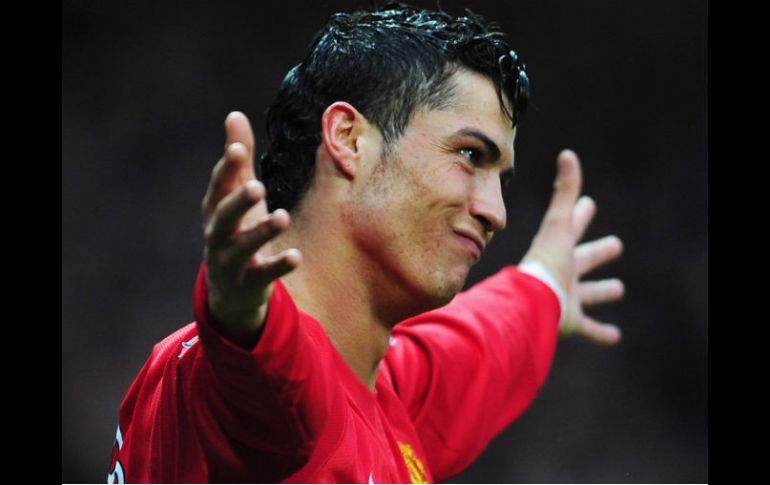 El portugués, Cristiano Ronaldo, militó con el Manchester United de 2003 a 2009. ESPECIAL  /