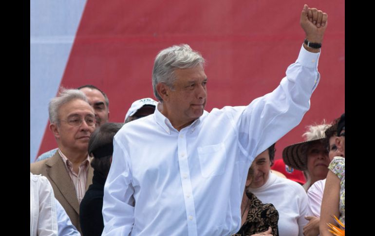 El PT respaldará al tabasqueño, quien este domingo anunció su separación del Movimiento Progresista. NTX  /