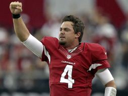 Kevin Kolb (4) remplazó al lesionado John Skelton. AP  /