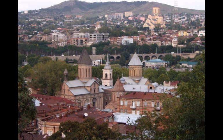 La hermosa capital de Georgia, Tiflis, donde la selección española jugará el martes. ESPECIAL  /