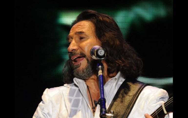 Marco Antonio Solís será homenajeado este 15 de septiembre. ARCHIVO  /