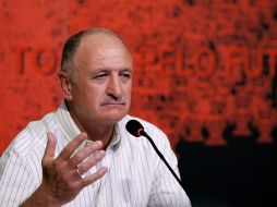 Luis Felipe Scolari está sin trabajo la dejar al Palmeiras de la liga brasileña. AP  /