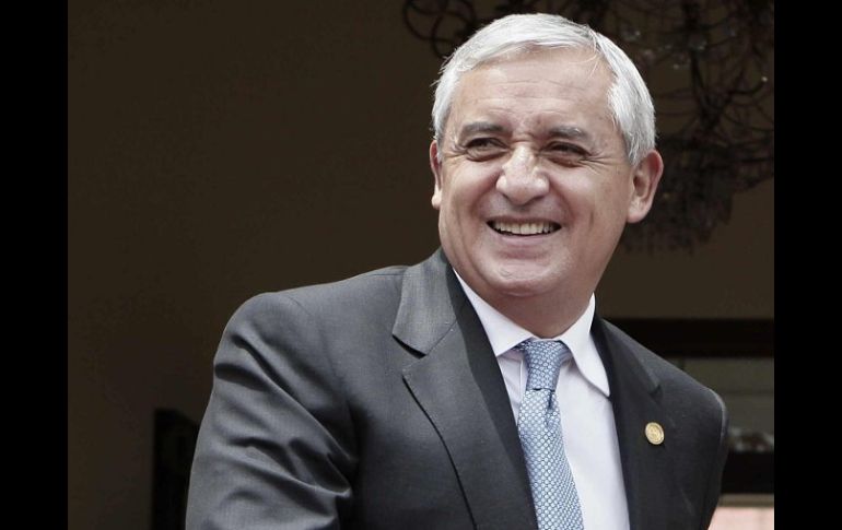 El presidente de Guatemala, Otto Pérez Molina (imagen), confirmó la cita bilateral entre él y Peña Nieto. EFE  /