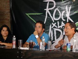 Rueda deprensa para dar a conocer detalles del festival ''Rock por la Vida'', en el bar Salmón.  /