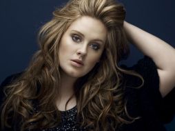 La cantante británica Adele, participará con la industria cinematográfica. ARCHIVO  /