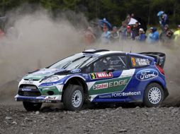 Jari-Matti Latvala comanda luego de dos jornadas en Gales. CORTESÍA www.worldrallypics.com  /