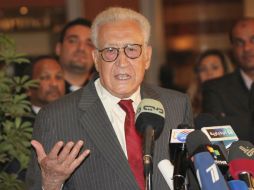 Lajdar Brahimi advirtió que la crisis representa un peligro mundial. EFE  /