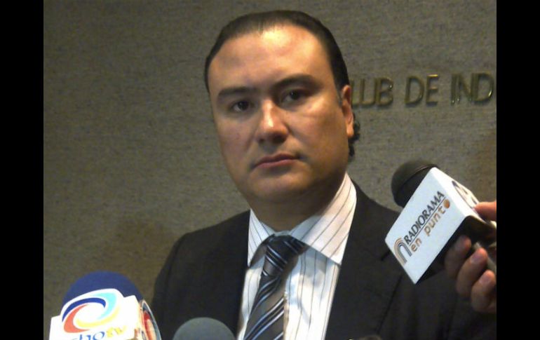 Manuel Herrera, Coordinador de Industriales en Jalisco, durante rueda de prensa.  /