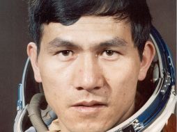 El primer astronauta vietnamita, Pham Tuan. ESPECIAL  /