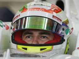 'Checo' Pérez tuvo un inicio complicado en las prácticas libres. AP  /