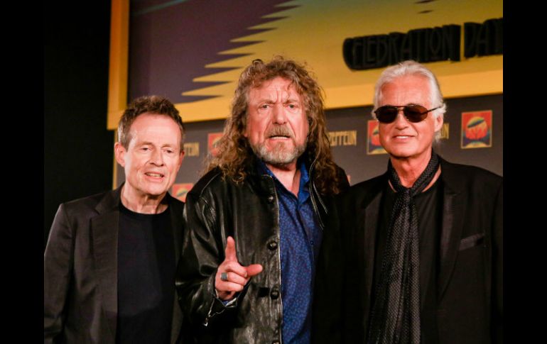 John Paul Jones, Robert Plant y Jimmy Page, muy lúcidos y enigmáticos. AP  /