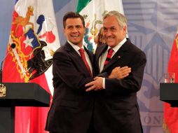 Peña Nieto y Piñera se reunieron en el Palacio de La Moneda en el marco de la visita a Chile del mexicano. EL UNIVERSAL  /