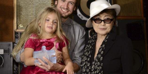 Yoko Ono Se Une Al Llamamiento De Libertad Para Las Pussy Riot El