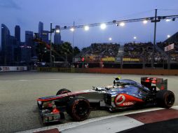 Lewis Hamilton consiguió la vigésimocuarta 'pole position' de su carrera. EFE  /