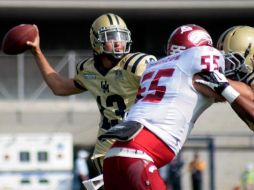 Acción del partido celebrado en Ciudad Universitaria entre Pumas y Águilas en la ONEFA. ESPECIAL  /