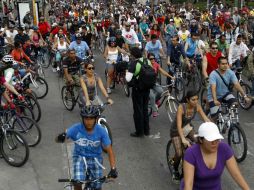 Invitan a los ciudadanos a desplazarse con otros medios de transporte.  /