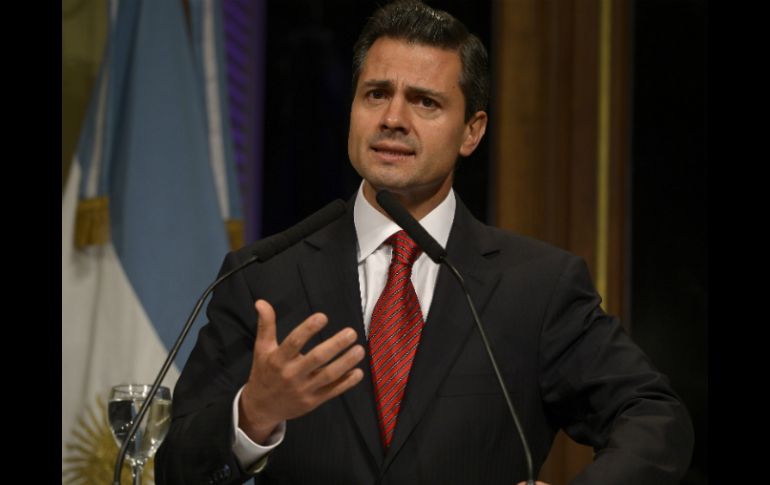 Enrique Peña Nieto partió de Buenos Aires este domingo. ARCHIVO  /