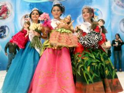 Blanca Nahomi Camacho se coronó como Reinita infantil.  /