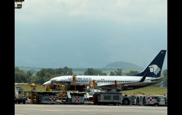 La incertidumbre sobre la tenencia de tierra ponen en riesgo inversiones como la de la segunda pista del aeropuerto de Guadalajara.  /