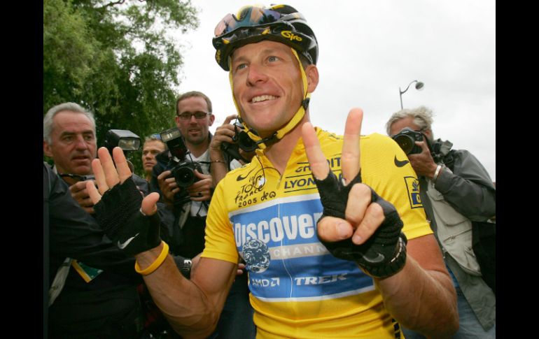 La USADA no reconoce los títulos que Armstrong ganó, sin embargo el poder de quitárselos corresponde a la UCI. ARCHIVO  /