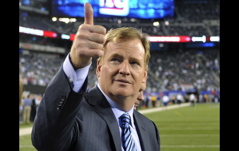 Roger Goodell pasó problemas para llegar a aun acuerdo con la asociación de árbitros. AP  /