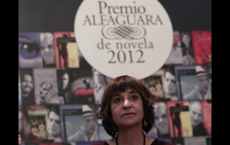 El Premio Alfaguara de Novela celebrará en 2013 su XVI edición y su proyección en todo el ámbito del idioma español. ARCHIVO  /